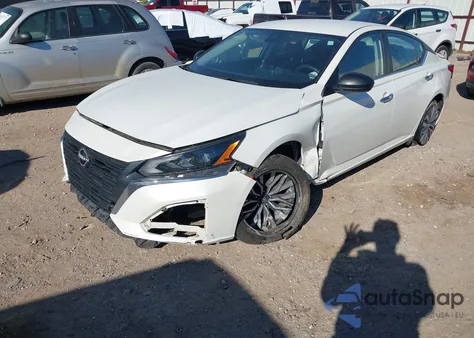 2024 Nissan Altima Sv Fwd из США, поврежденный, VIN 1N4BL4DV8RN370082